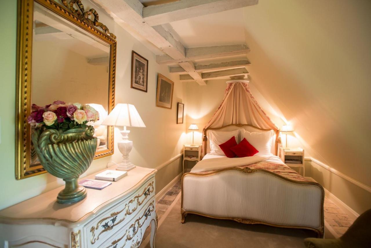 Le Manoir De Maucartier Bed and Breakfast Monnaie Buitenkant foto