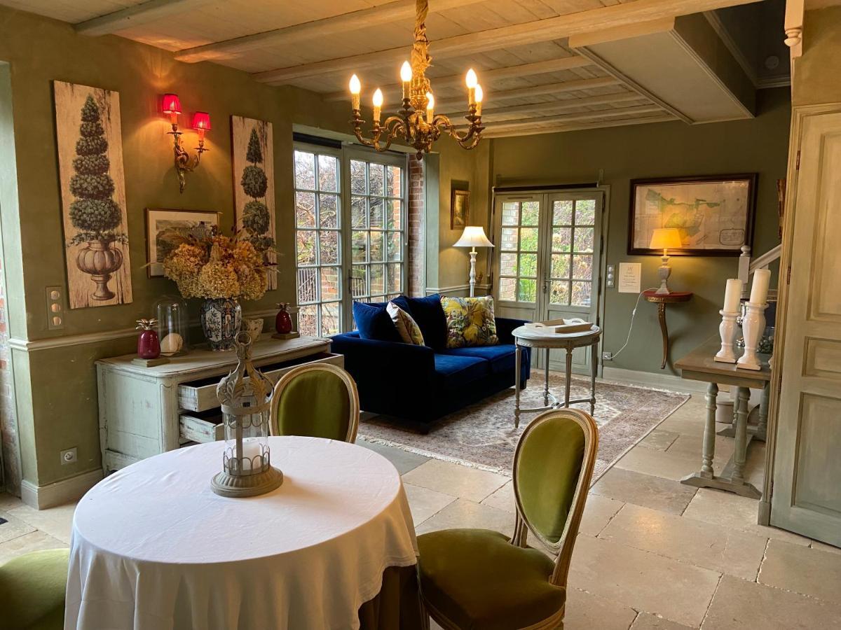 Le Manoir De Maucartier Bed and Breakfast Monnaie Buitenkant foto
