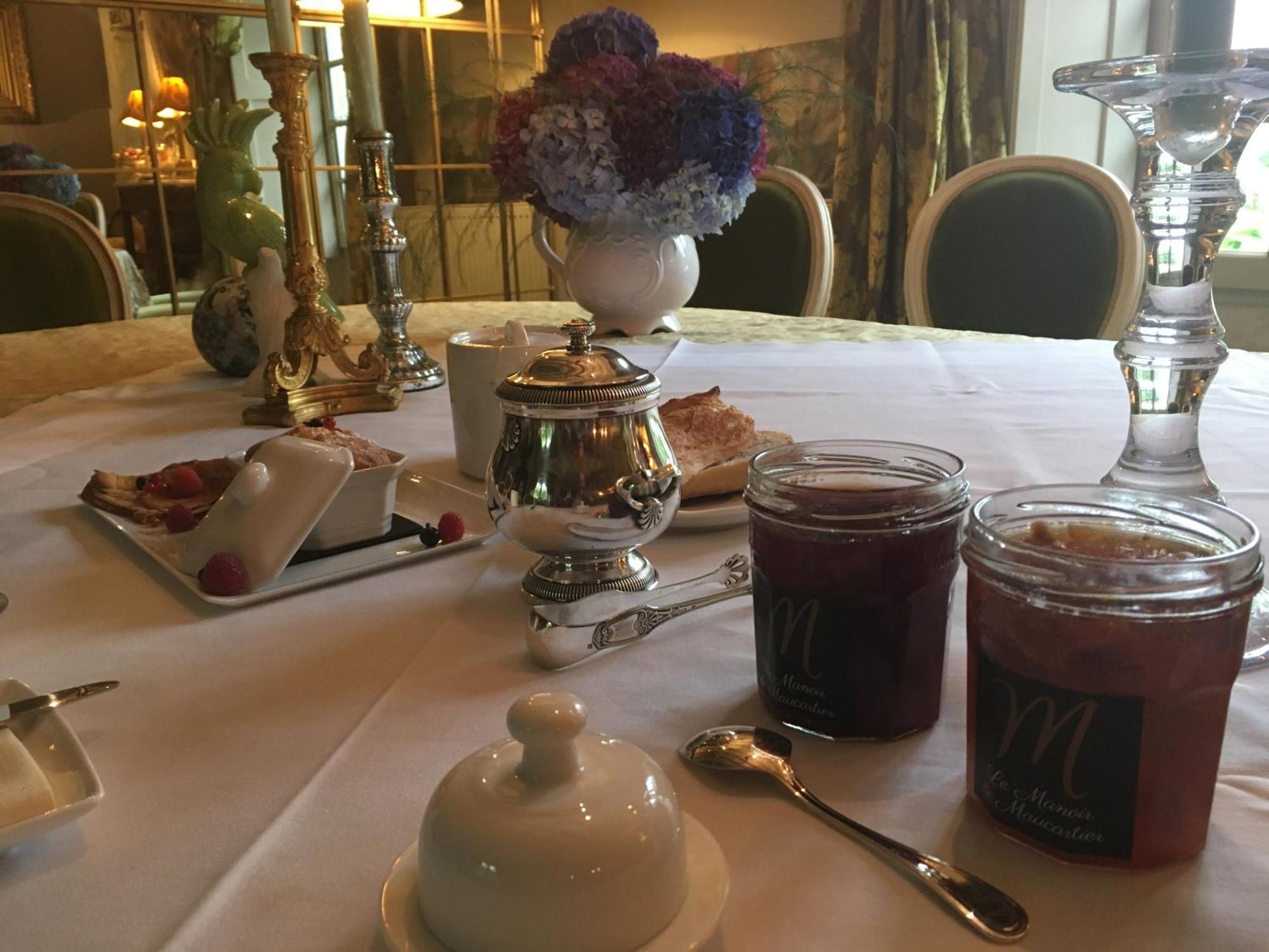 Le Manoir De Maucartier Bed and Breakfast Monnaie Kamer foto